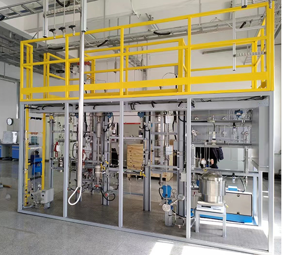 催化剂相关的试验装置